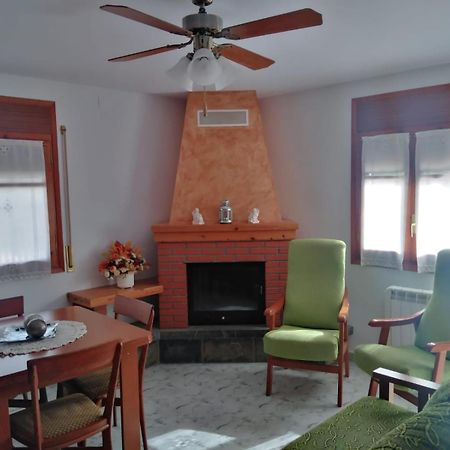Apartamento Rural Casa Paco Con Jacuzzi Exterior Y Barbacoa Аїнса Екстер'єр фото