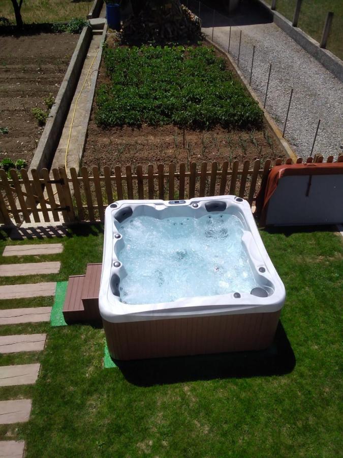 Apartamento Rural Casa Paco Con Jacuzzi Exterior Y Barbacoa Аїнса Екстер'єр фото