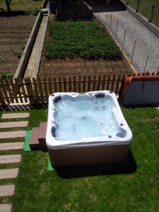 Апартаменти Apartamento Rural Casa Paco Con Jacuzzi Exterior Y Barbacoa Аїнса Екстер'єр фото